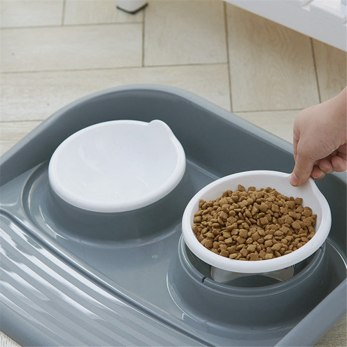 PET FEEDING TRAY WITH 2 PLASTIC BOWLS