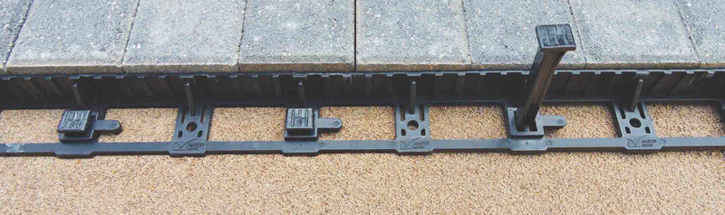 MASTER MARK 8' PAVER EDGING STRIP MAX
