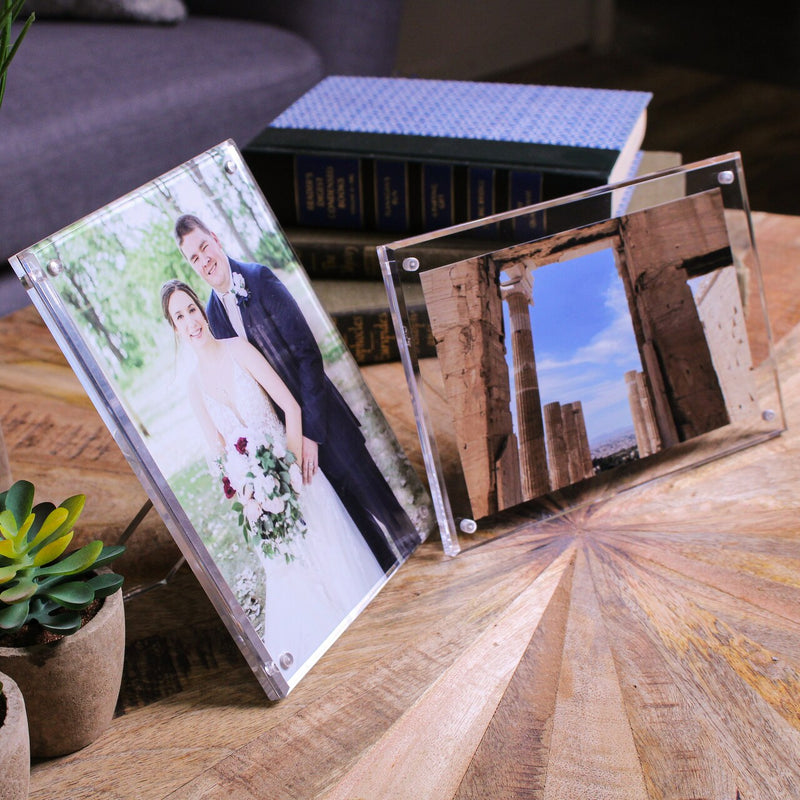 CREEKVIEW 2PK CLEAR ACRYLIC PICTURE FRAME STANDS 5x7''